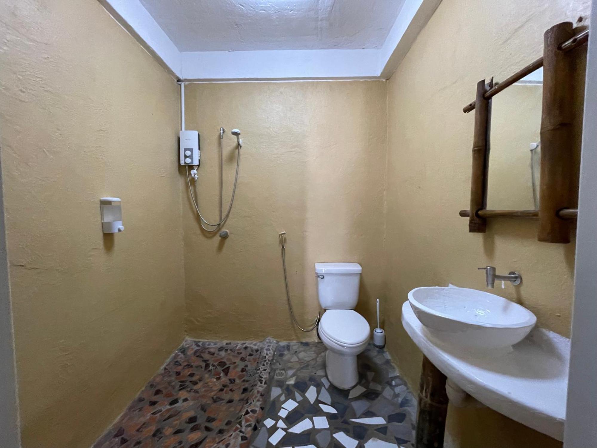 Bed and Breakfast Voodoo House Lalao Экстерьер фото