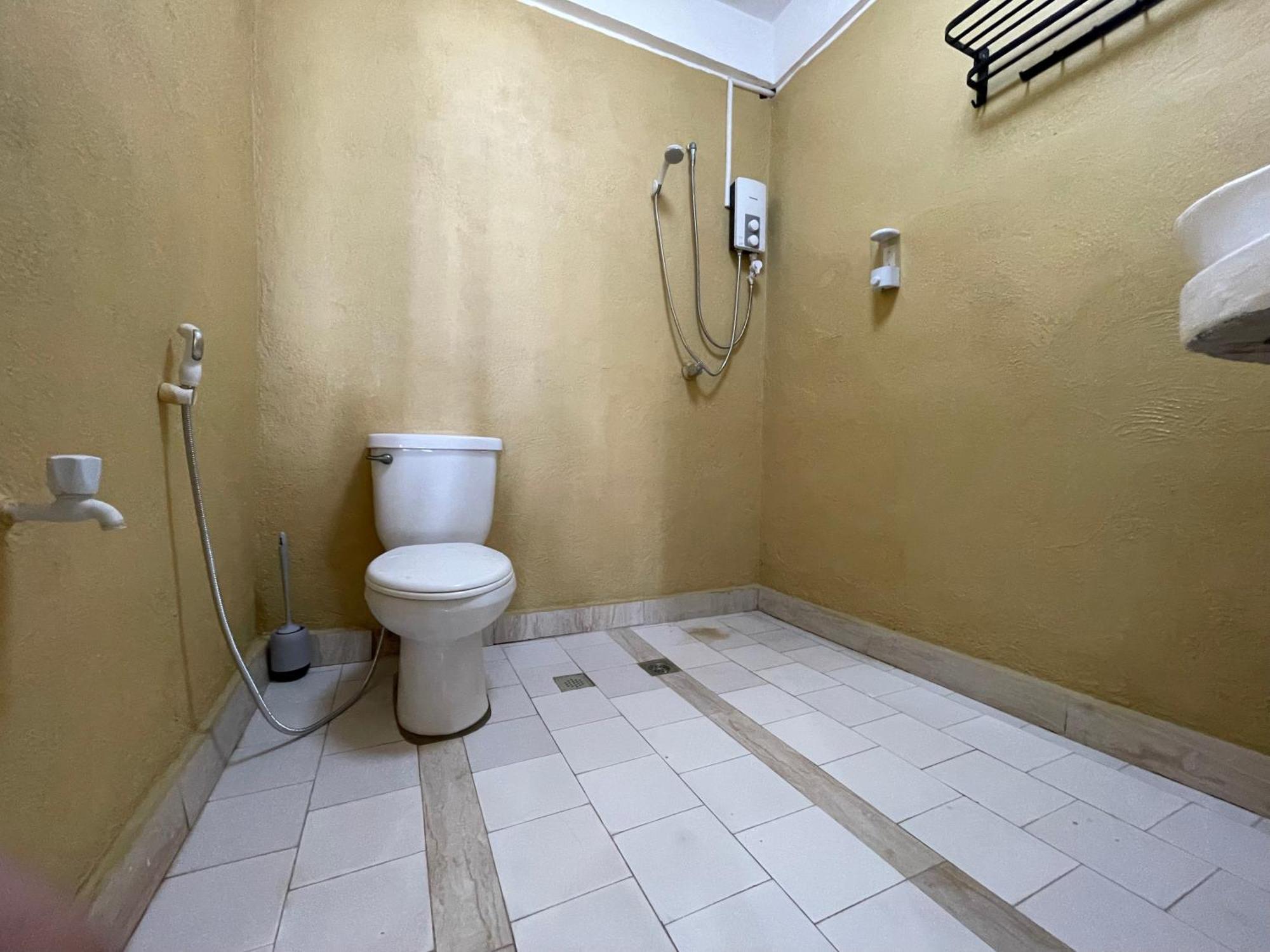 Bed and Breakfast Voodoo House Lalao Экстерьер фото